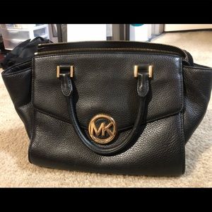 Michael KORS Handbag • Black